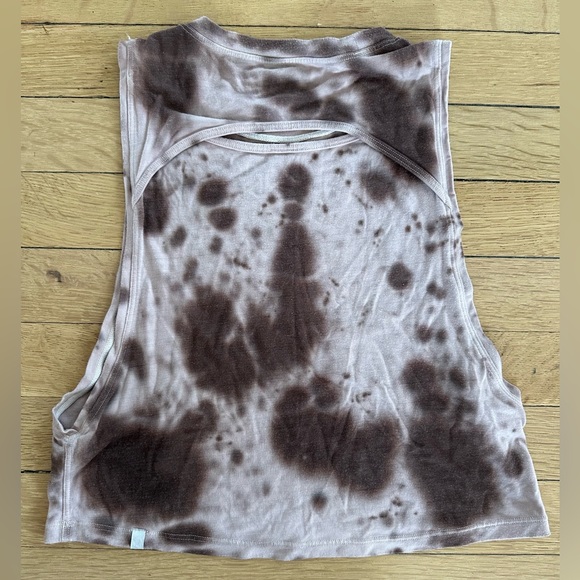 Lululemon Tie Dye Cropped Tank Top - Picture 2 of 3